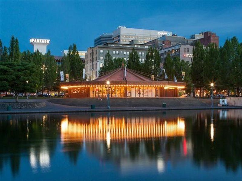 Ramada By Wyndham Downtown Σποκάν Εξωτερικό φωτογραφία