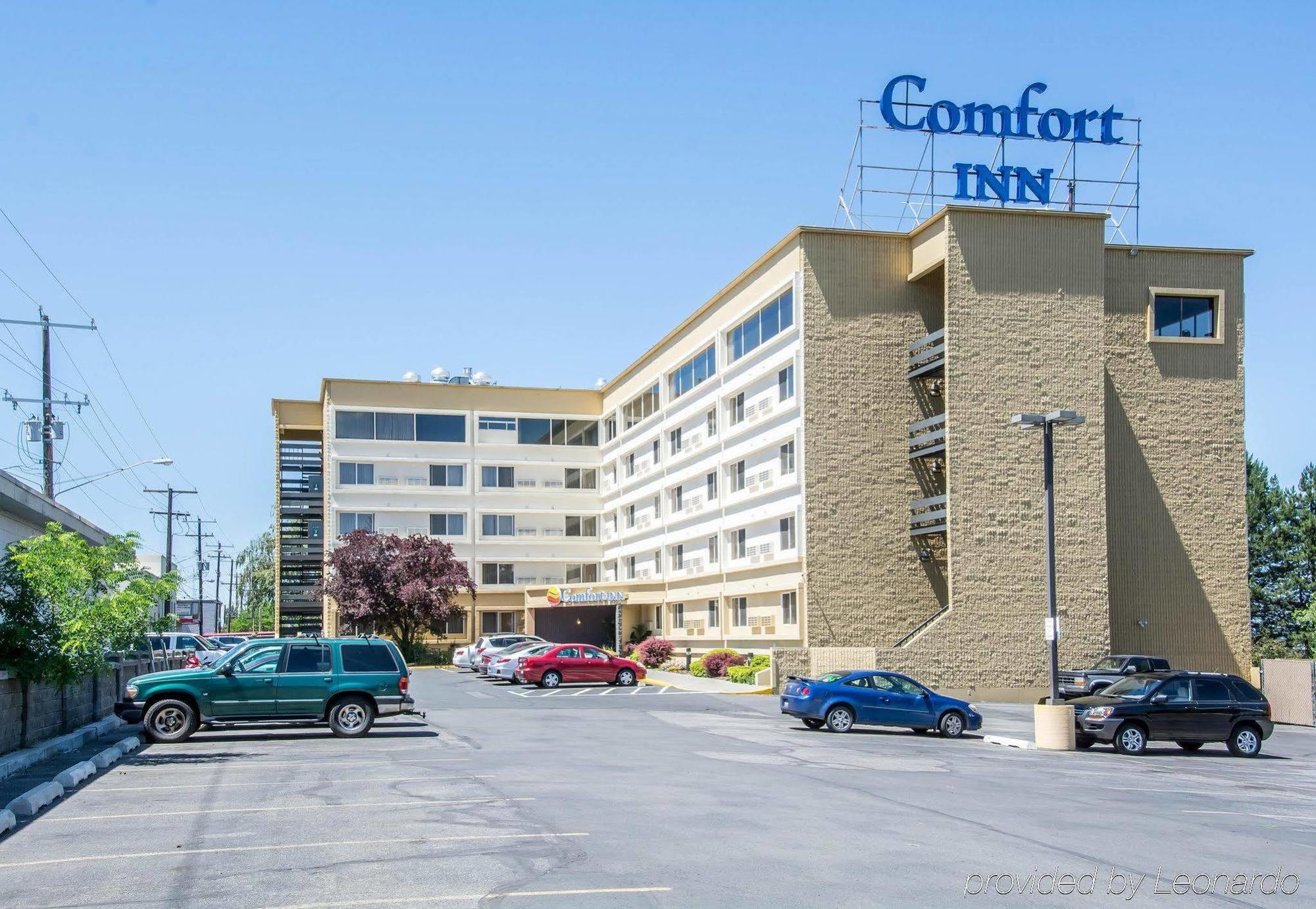 Ramada By Wyndham Downtown Σποκάν Εξωτερικό φωτογραφία